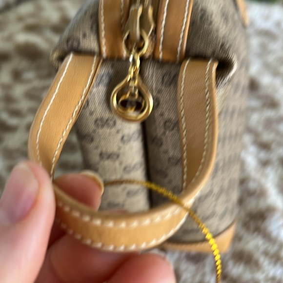 Gucci Accessory pouch or wristlet in excellent condition - Picture 6 of 8